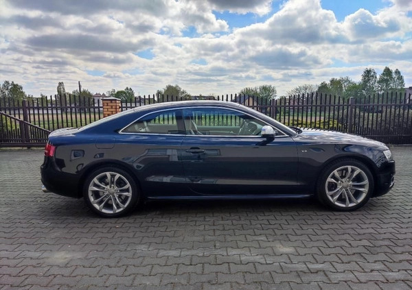 Audi S5 cena 64000 przebieg: 195000, rok produkcji 2009 z Szepietowo małe 352